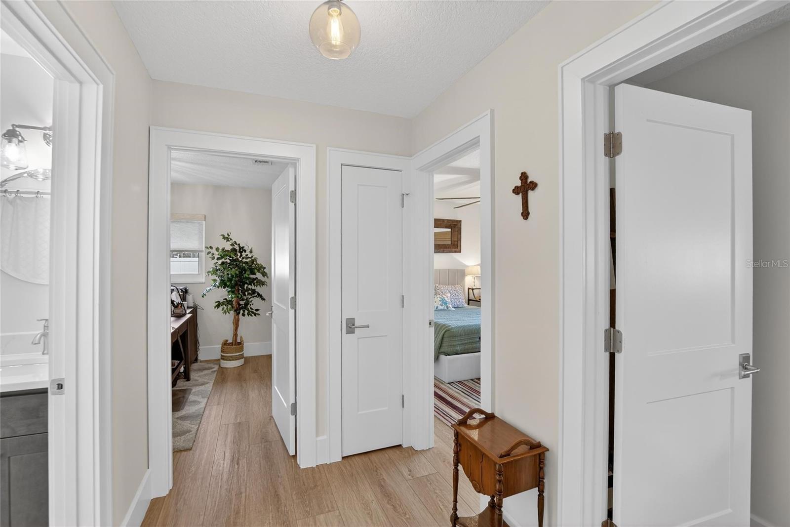 Listing photo id 25 for 13206 Tifton Drive