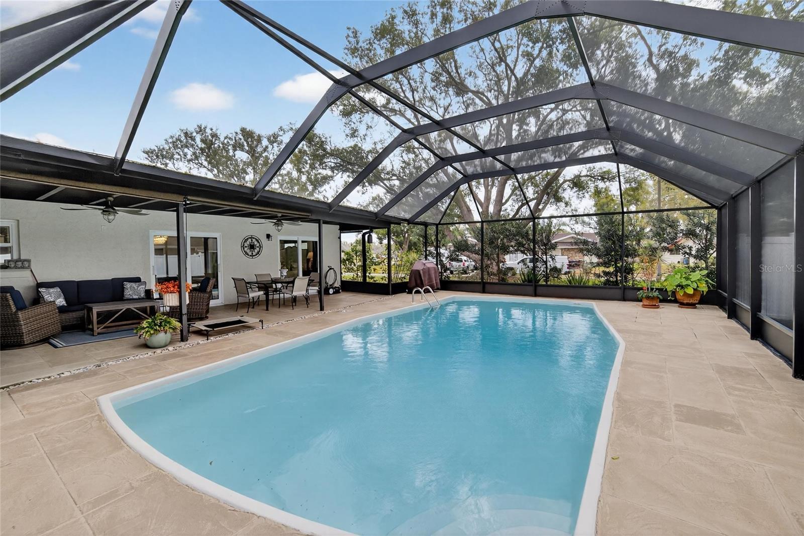 Listing photo id 3 for 13206 Tifton Drive