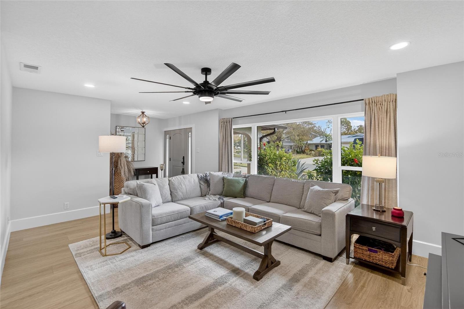 Listing photo id 7 for 13206 Tifton Drive