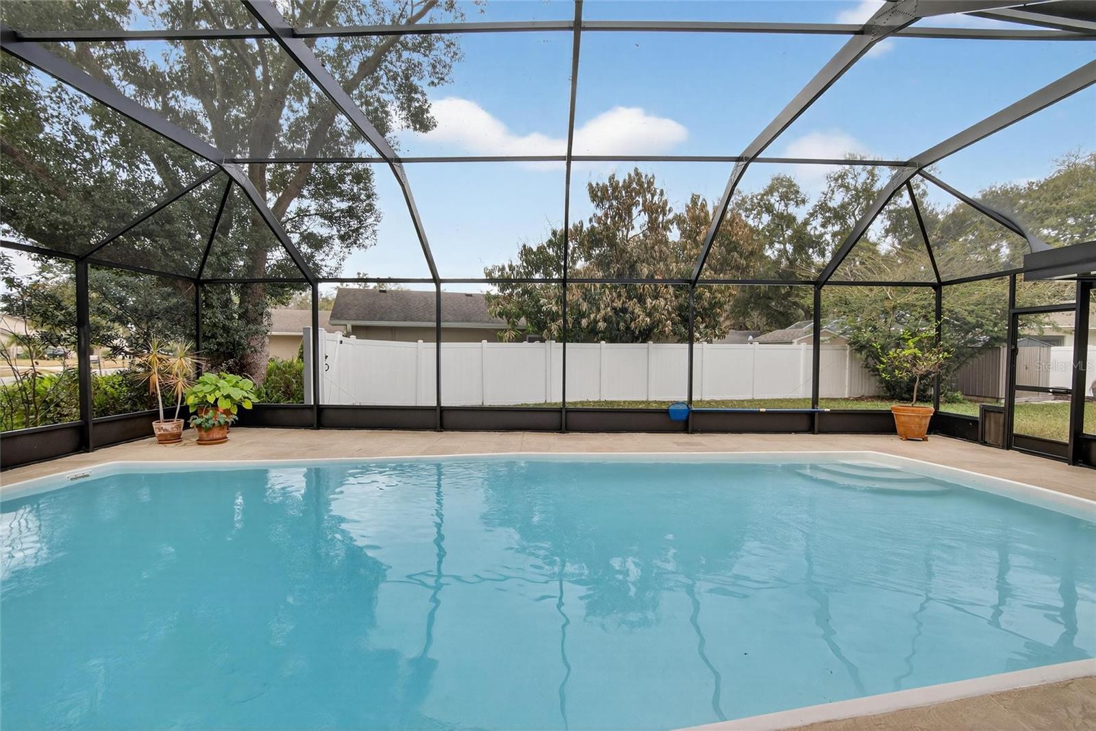 Listing photo id 91 for 13206 Tifton Drive