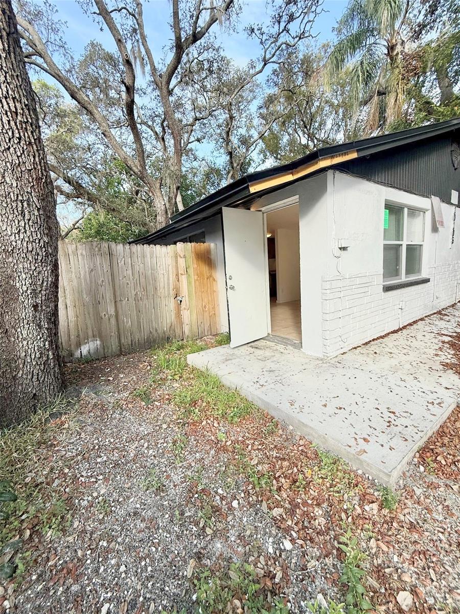 Image 4 of 15 For 10108 10th Street