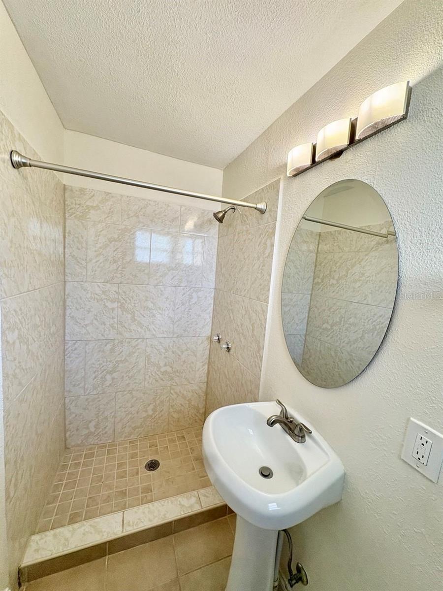 Image 14 of 26 For 8904 Hamner Avenue