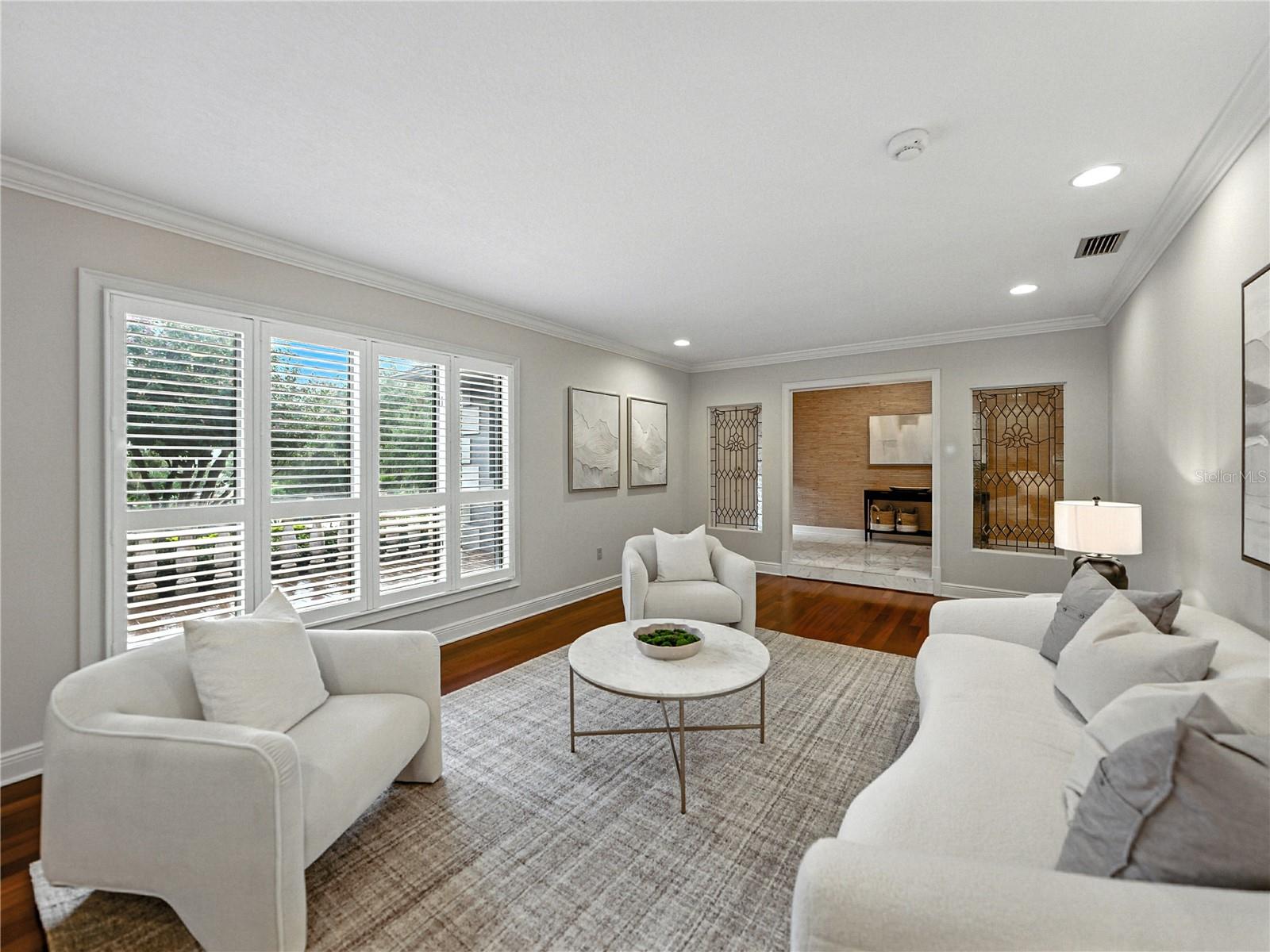 Image 11 of 95 For 1249 Lake Point Drive