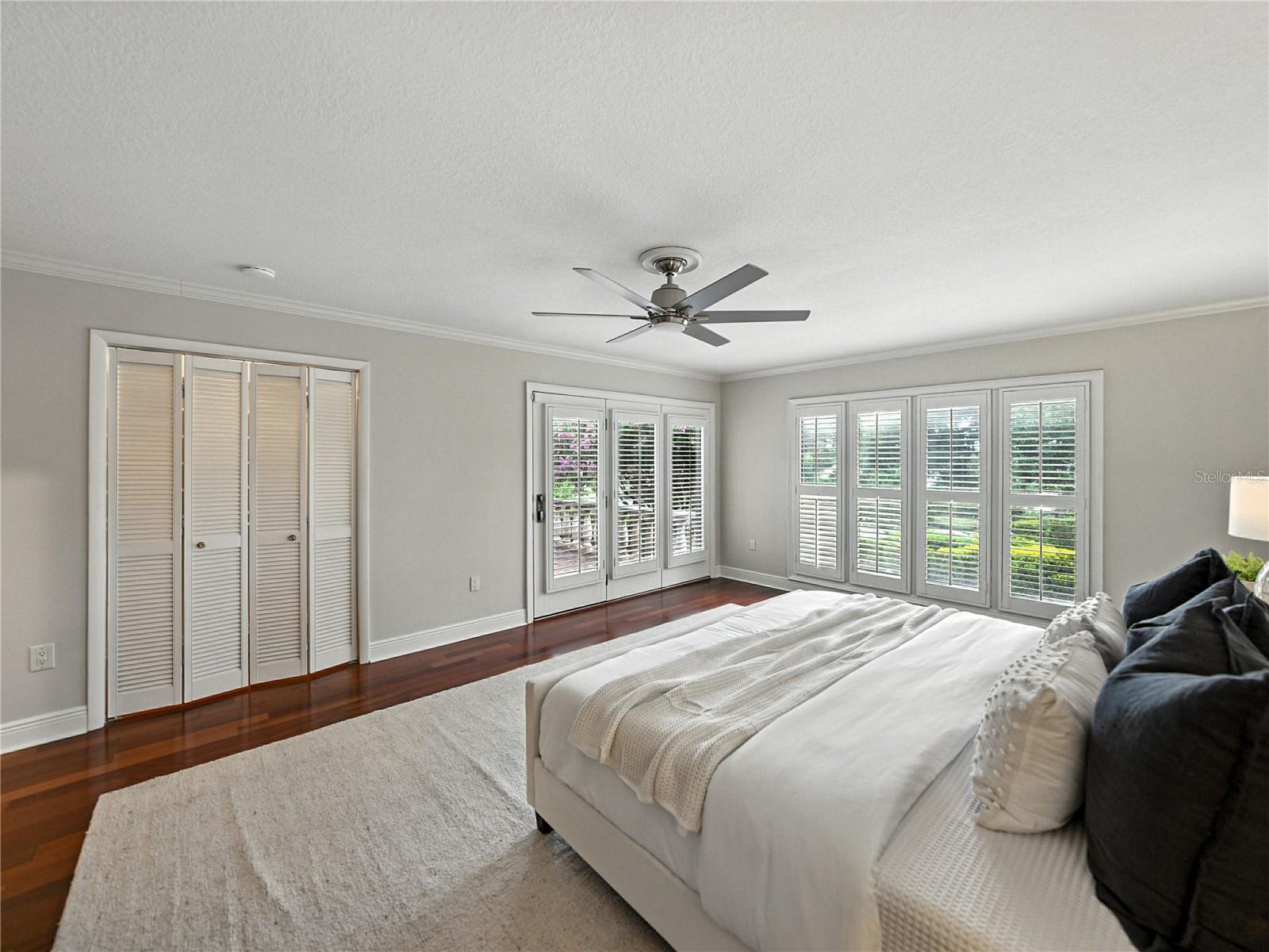 Image 44 of 95 For 1249 Lake Point Drive