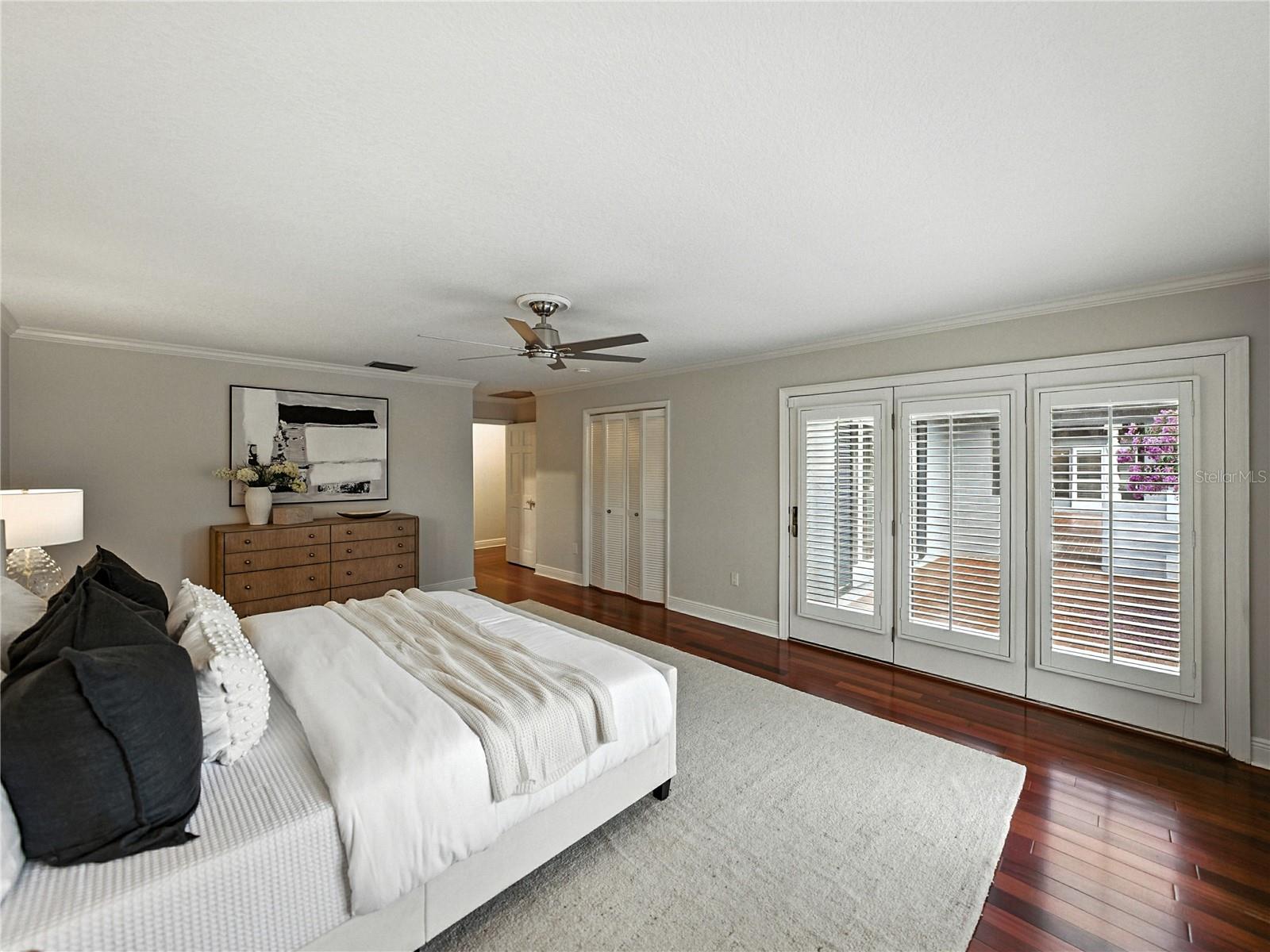 Image 46 of 95 For 1249 Lake Point Drive