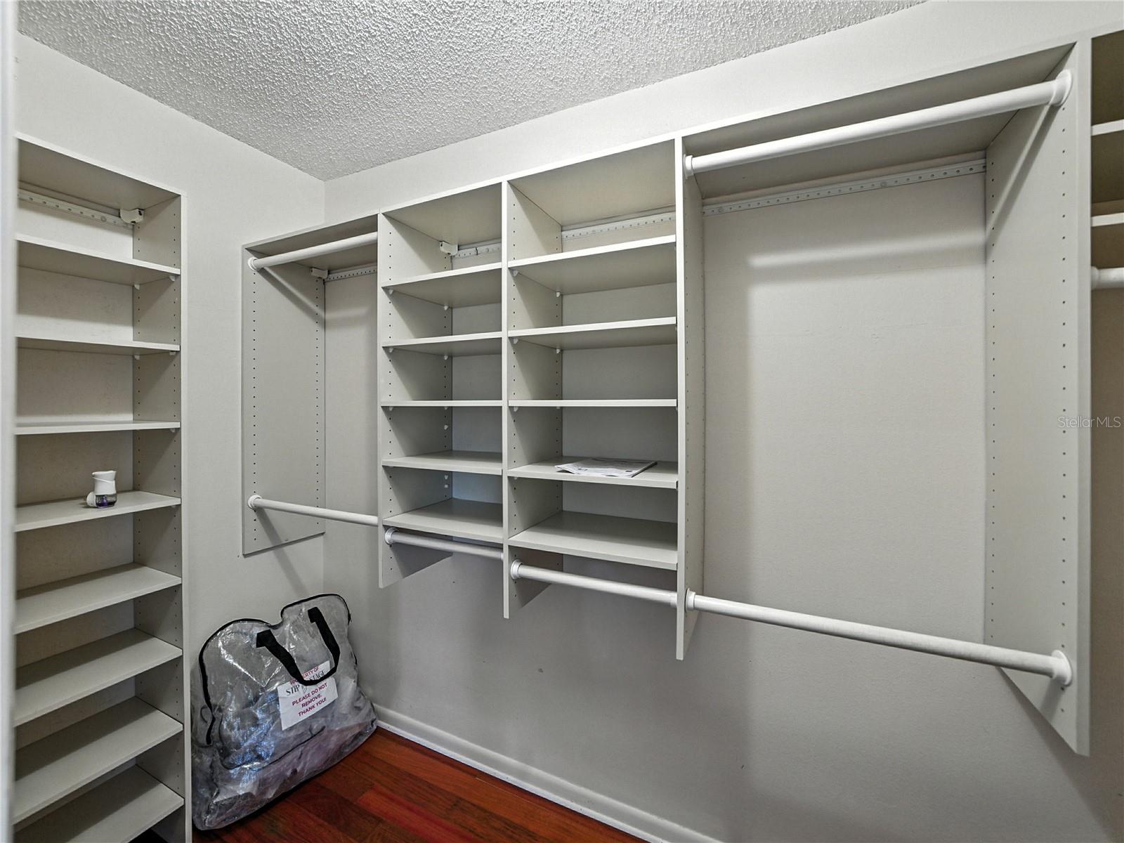 Image 47 of 95 For 1249 Lake Point Drive