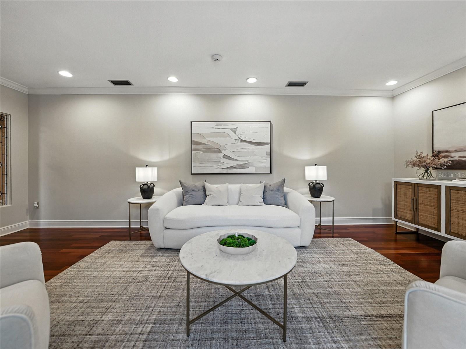 Image 9 of 95 For 1249 Lake Point Drive