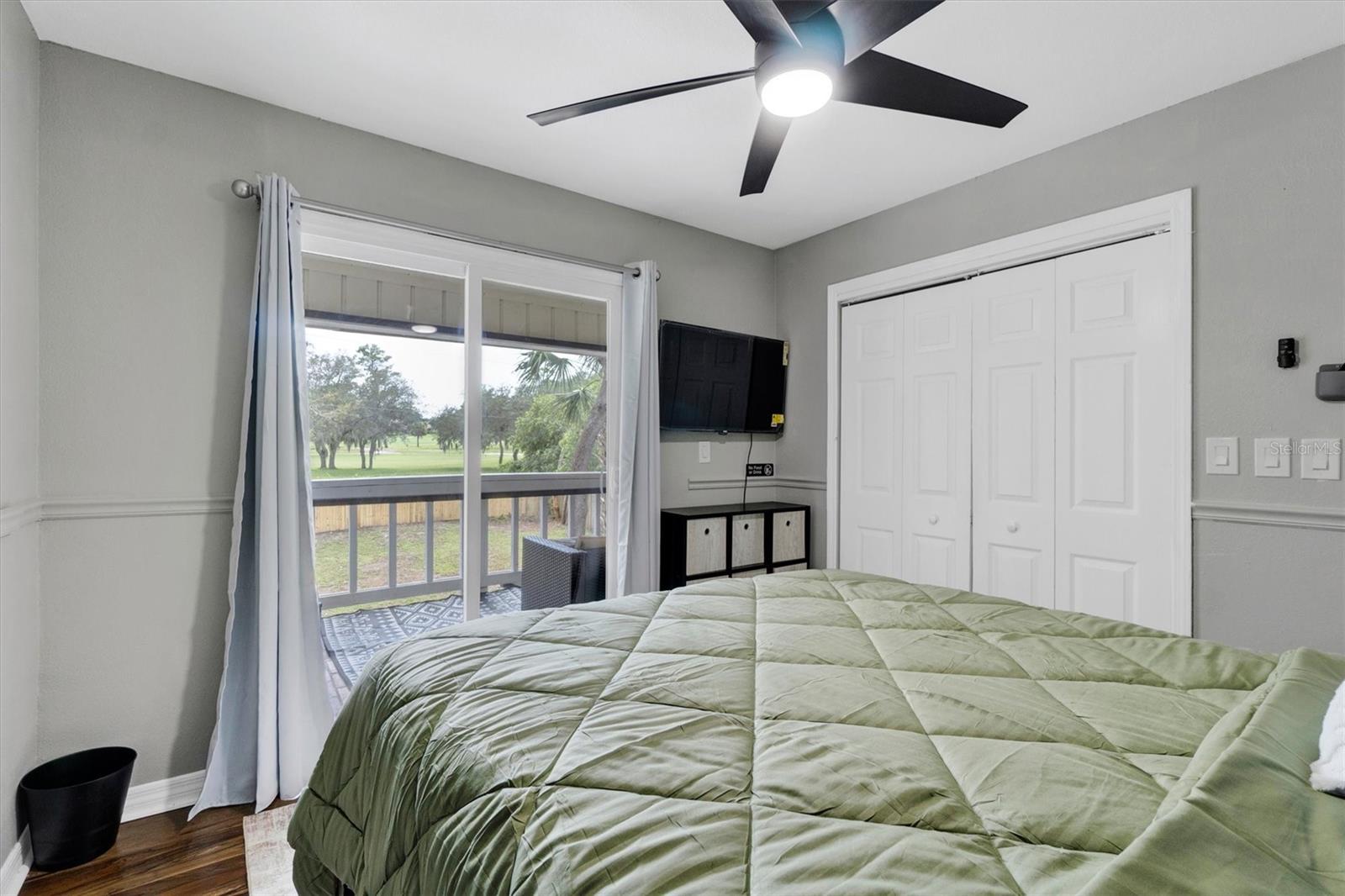 Image 30 of 48 For 331 Hunters Point Court