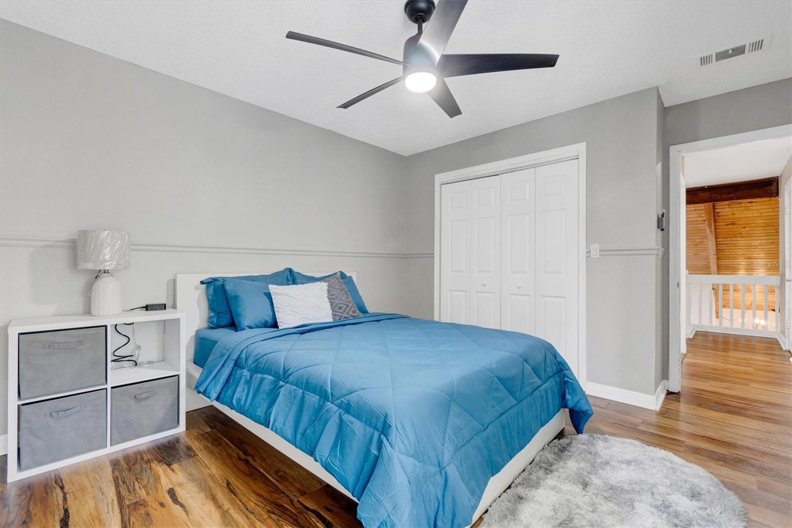 Image 34 of 48 For 331 Hunters Point Court