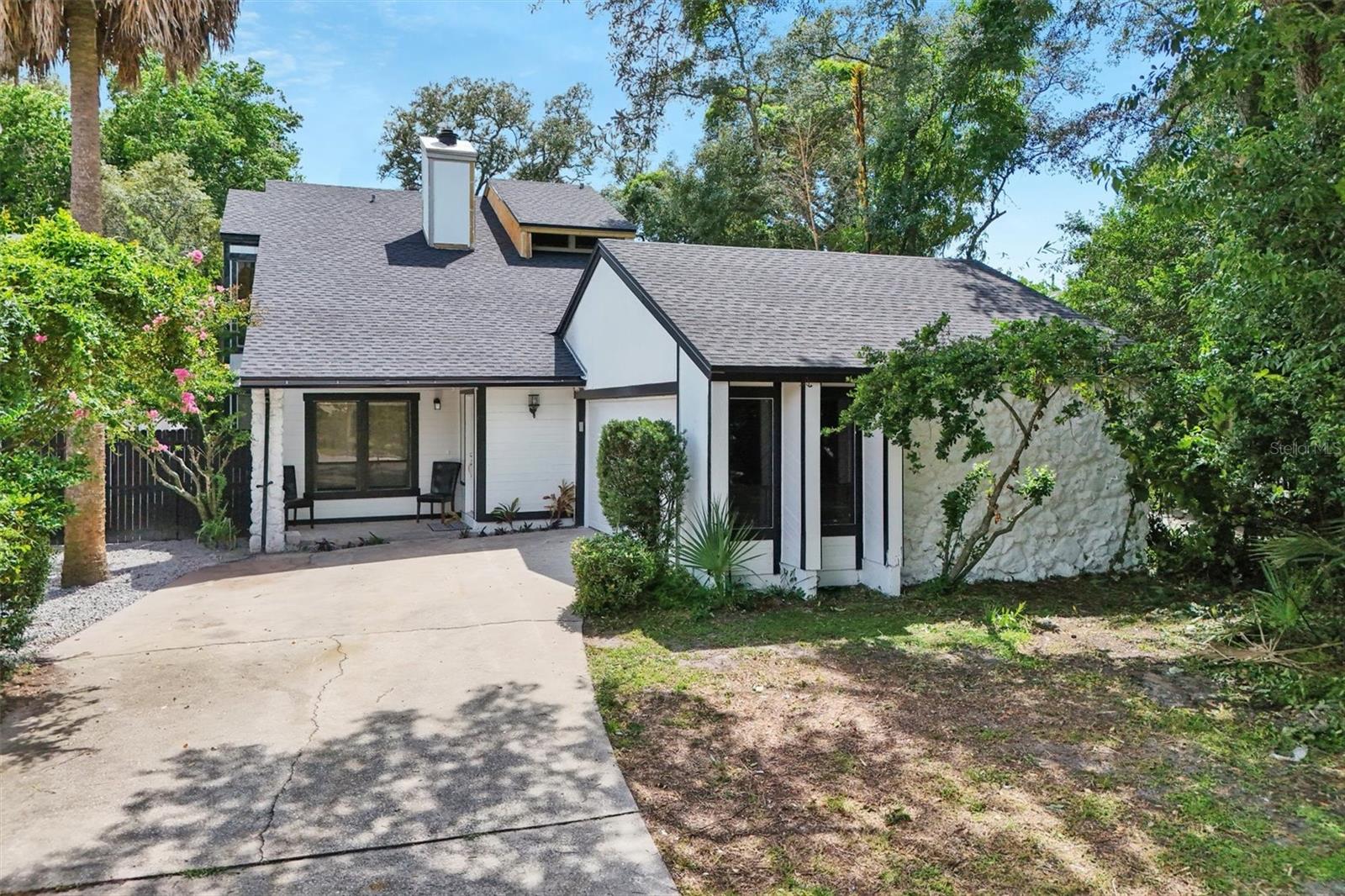 Image 44 of 48 For 331 Hunters Point Court