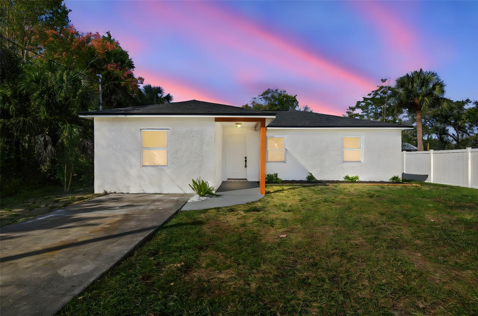 Details for 16107 Sea Pines Drive, HUDSON, FL 34667