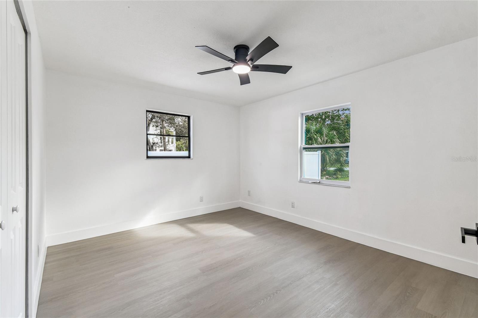 Image 11 of 23 For 16107 Sea Pines Drive