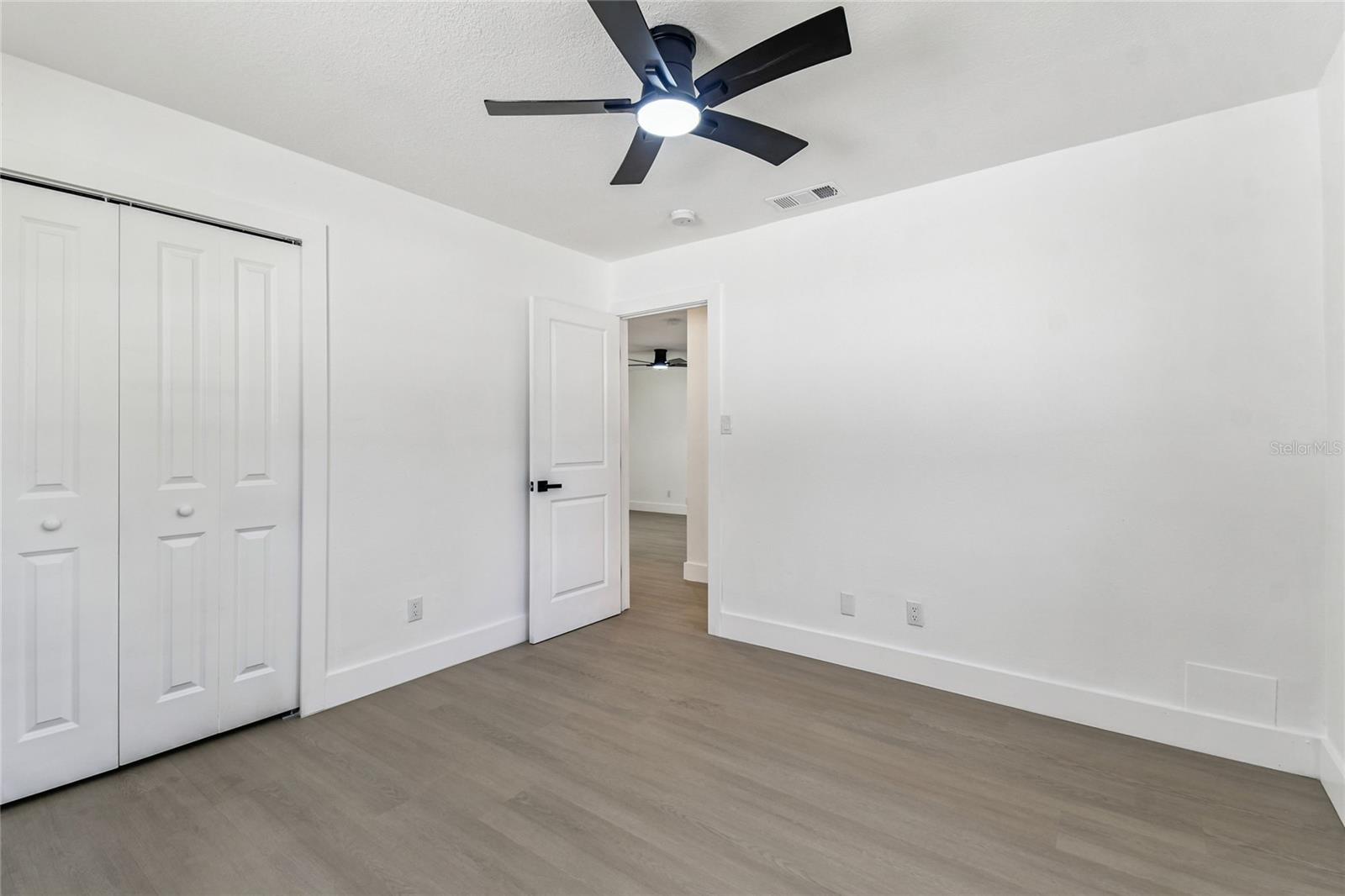 Image 13 of 23 For 16107 Sea Pines Drive