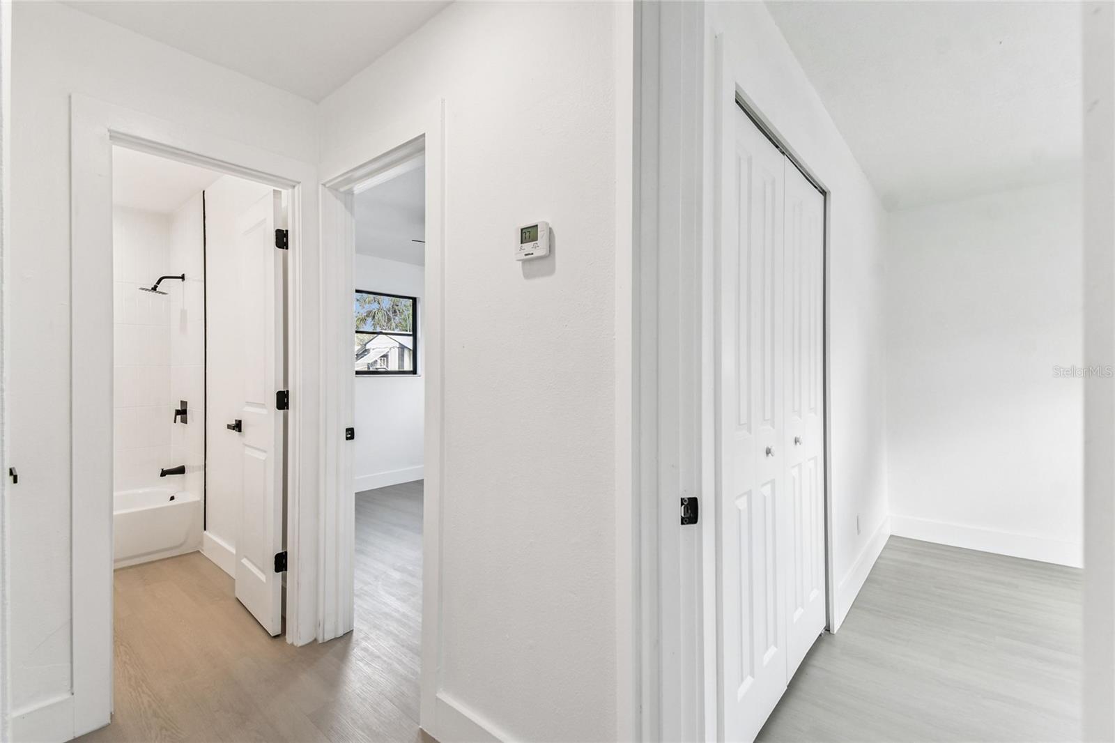 Image 17 of 23 For 16107 Sea Pines Drive