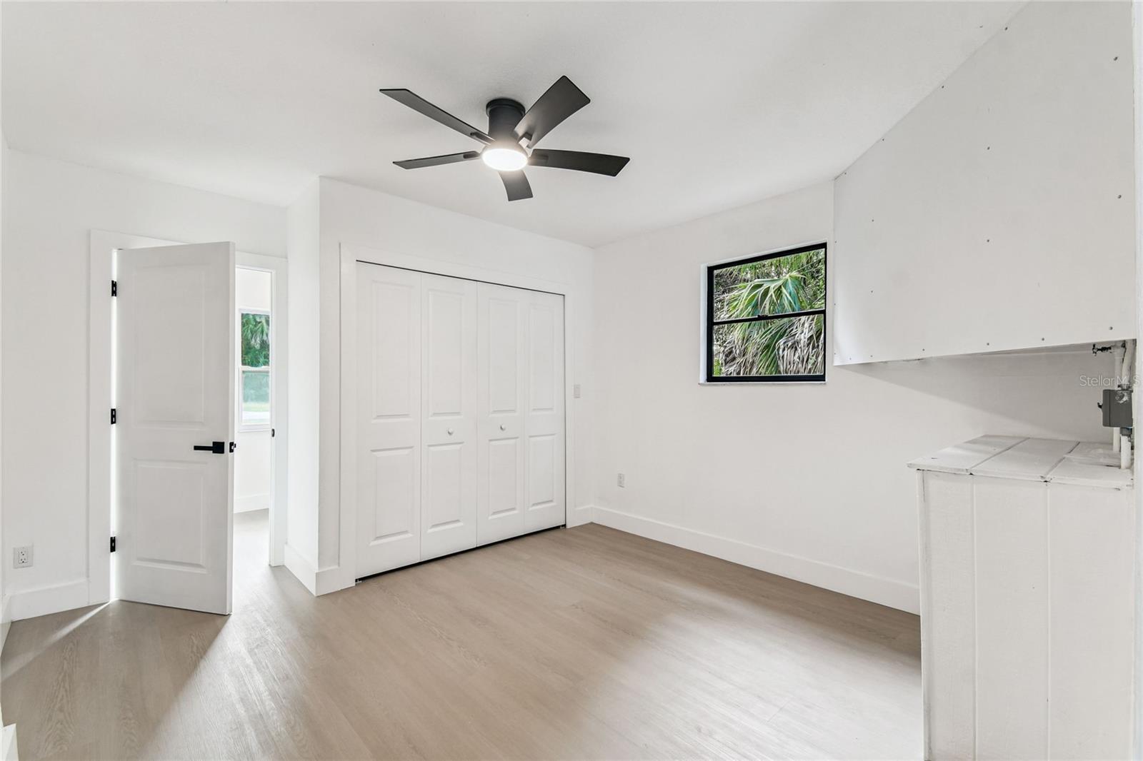 Image 18 of 23 For 16107 Sea Pines Drive