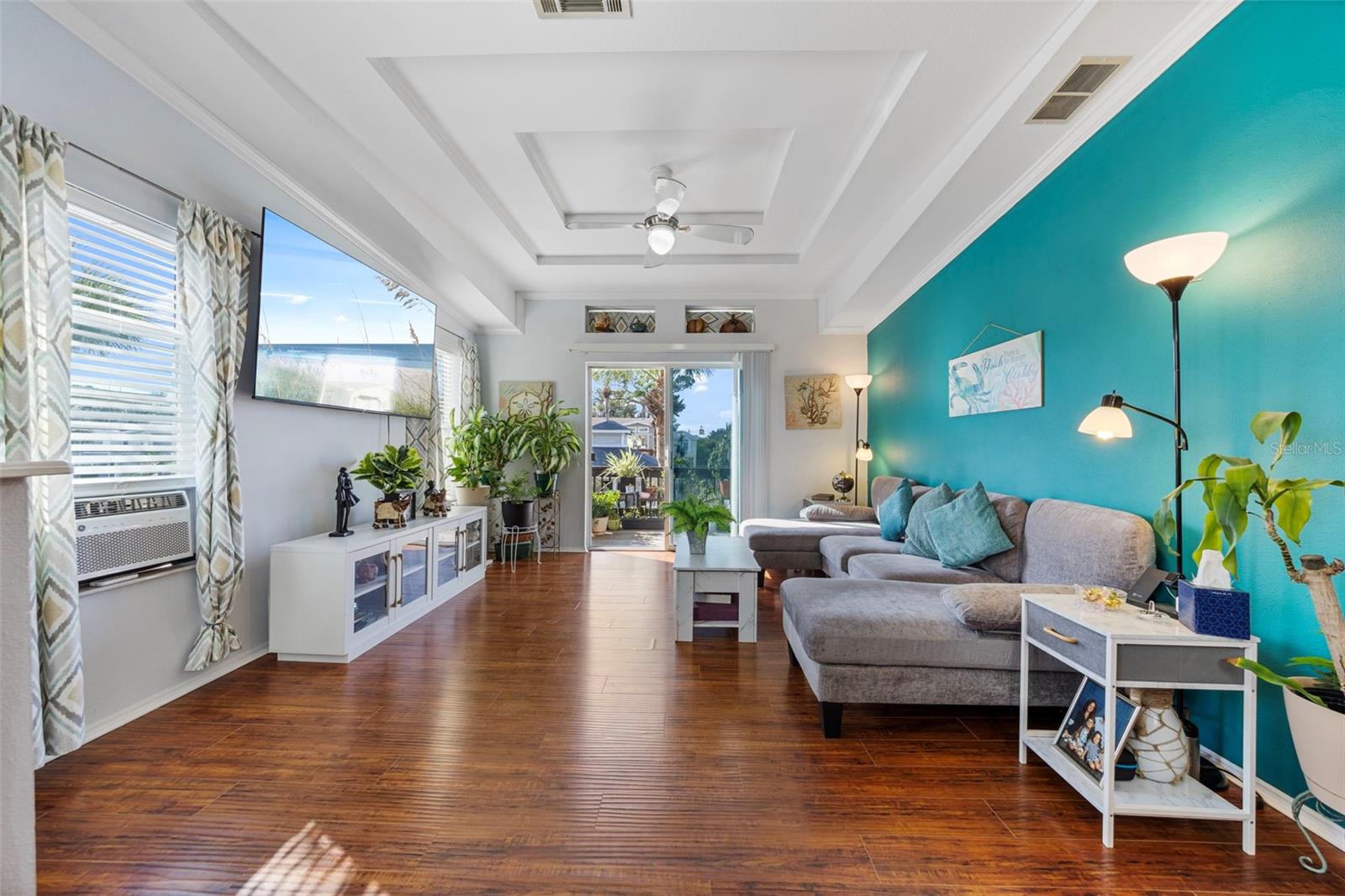 Image 8 of 59 For 7641 Sailwinds Pass