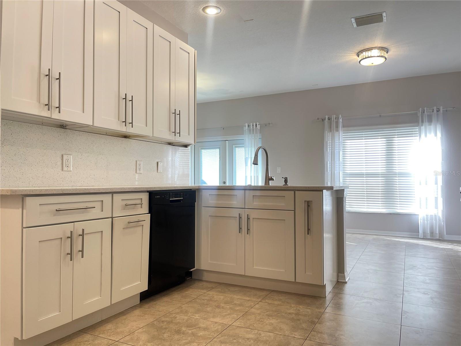 Image 12 of 37 For 11030 Blaine Top Place