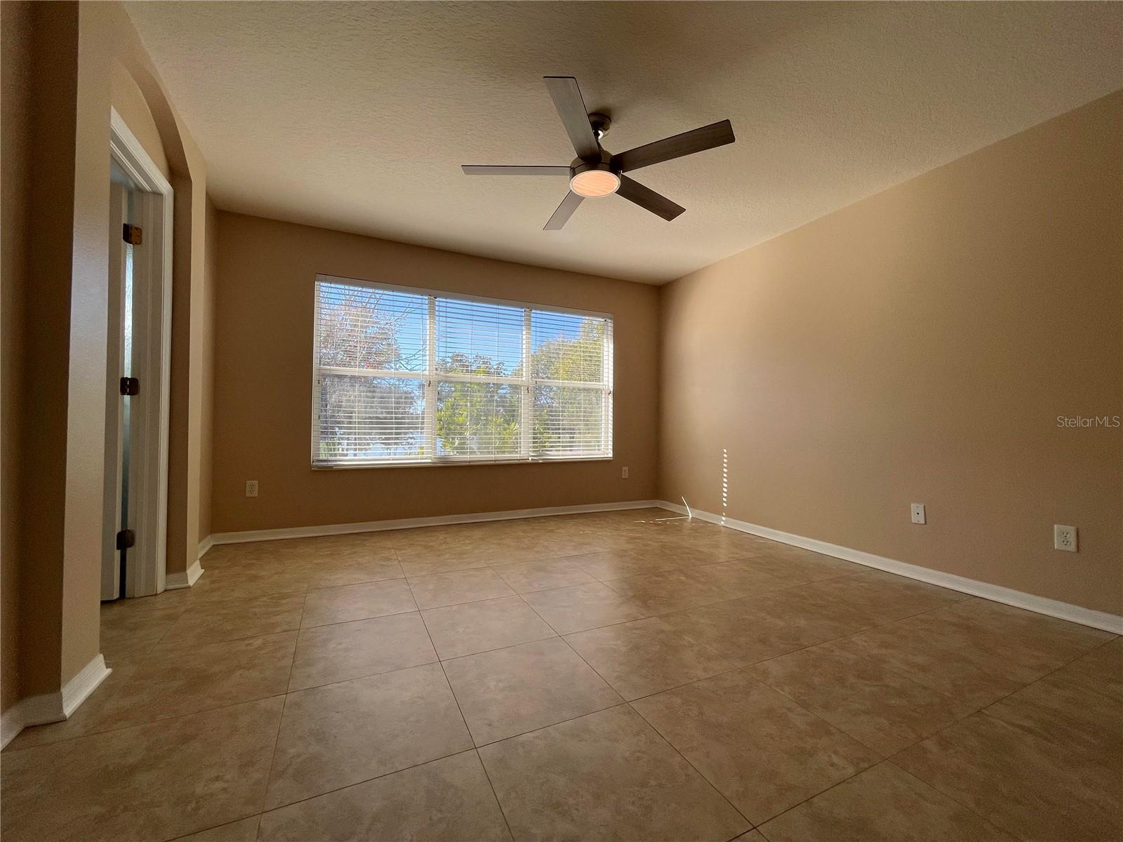 Image 21 of 37 For 11030 Blaine Top Place