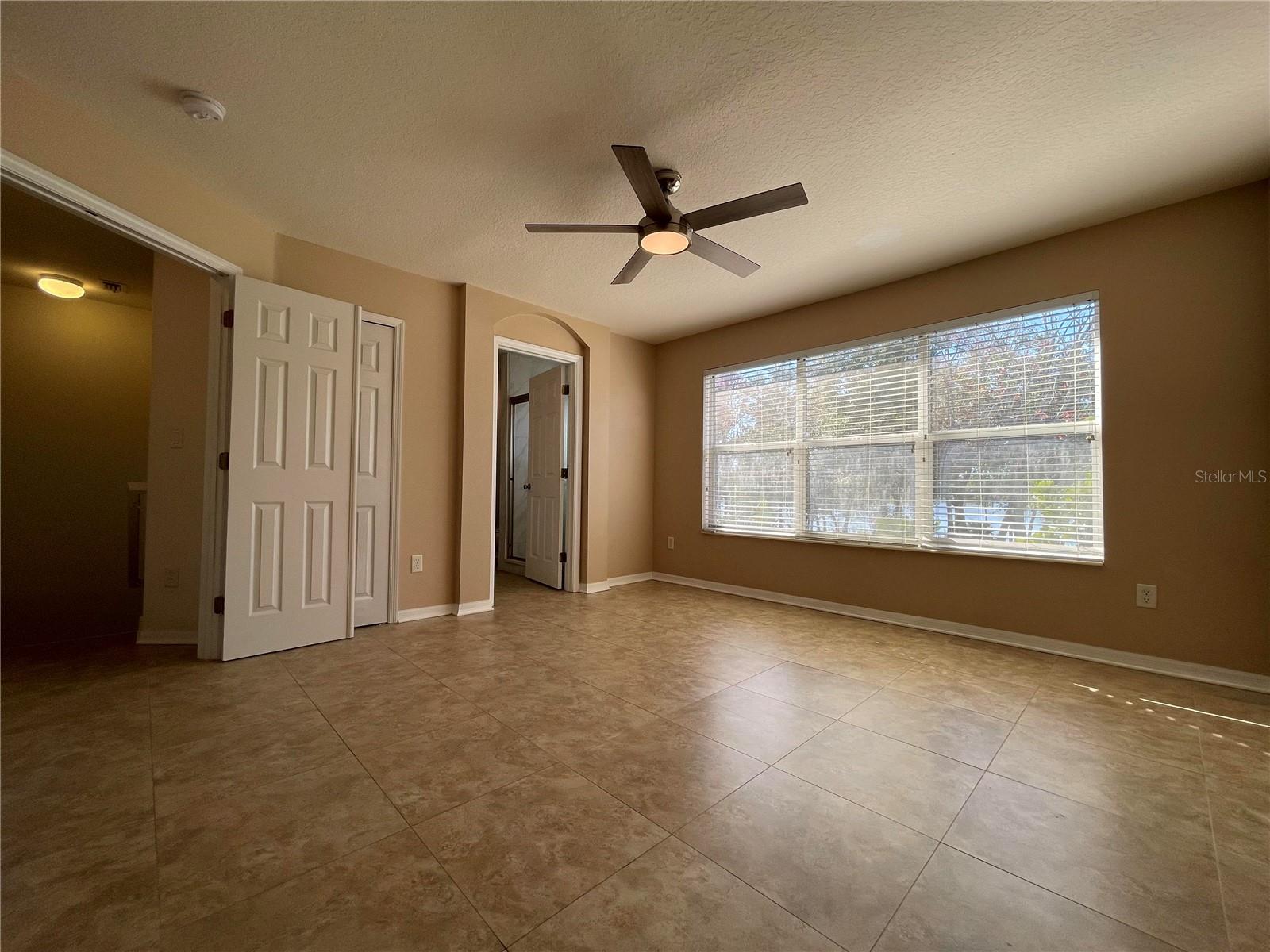 Image 22 of 37 For 11030 Blaine Top Place