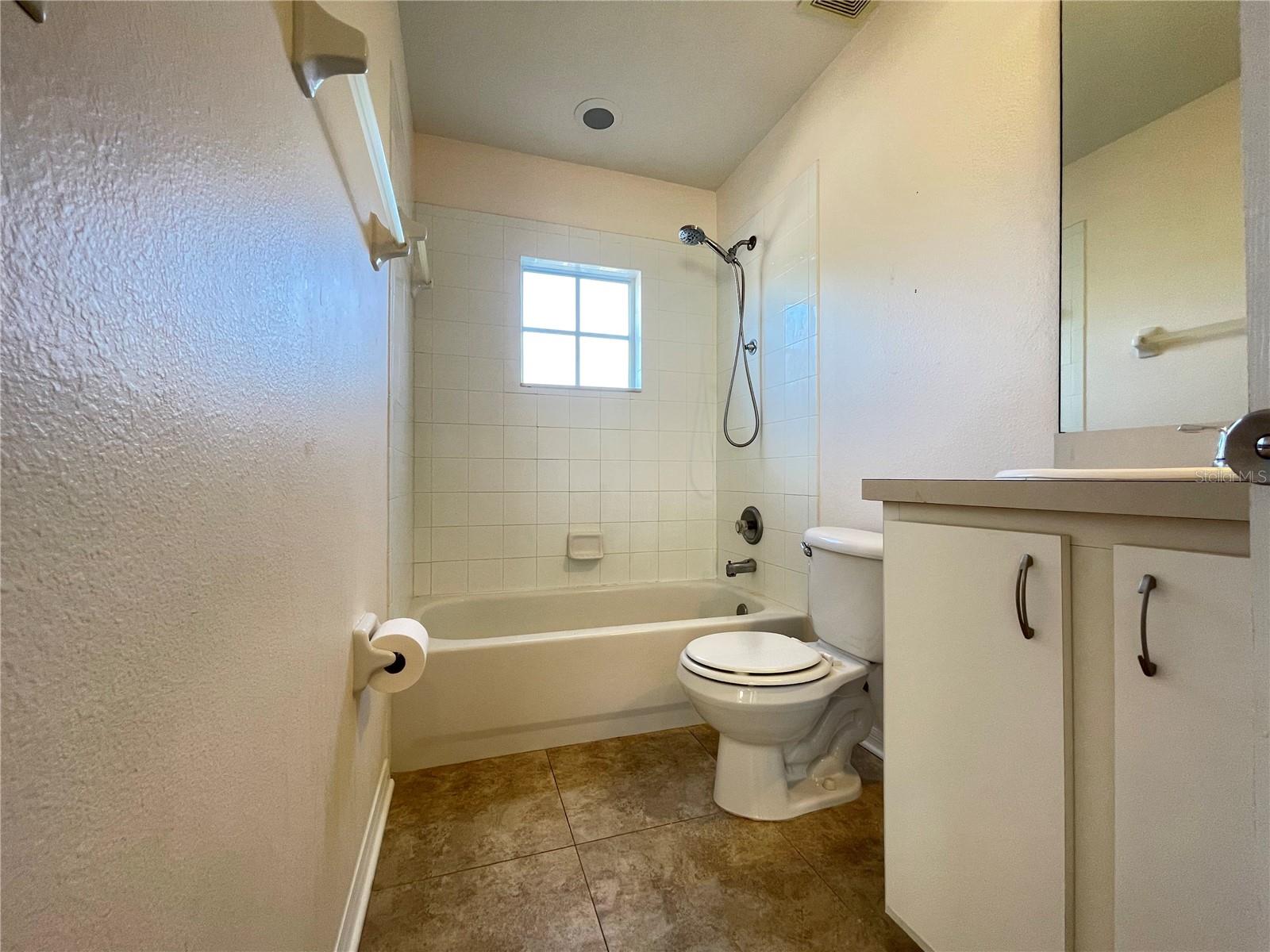 Image 28 of 37 For 11030 Blaine Top Place