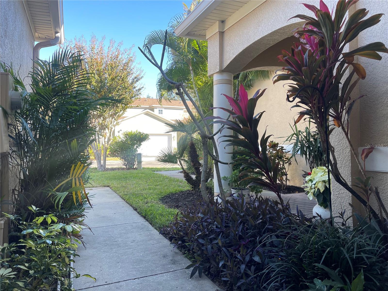 Image 33 of 37 For 11030 Blaine Top Place