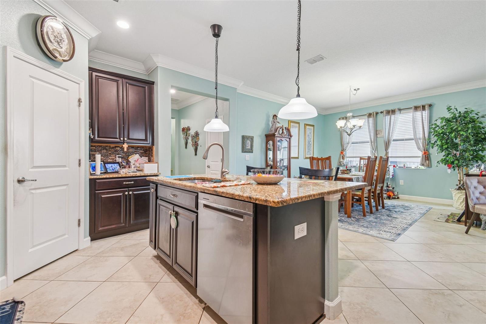 Image 13 of 53 For 13122 Green Violet Drive