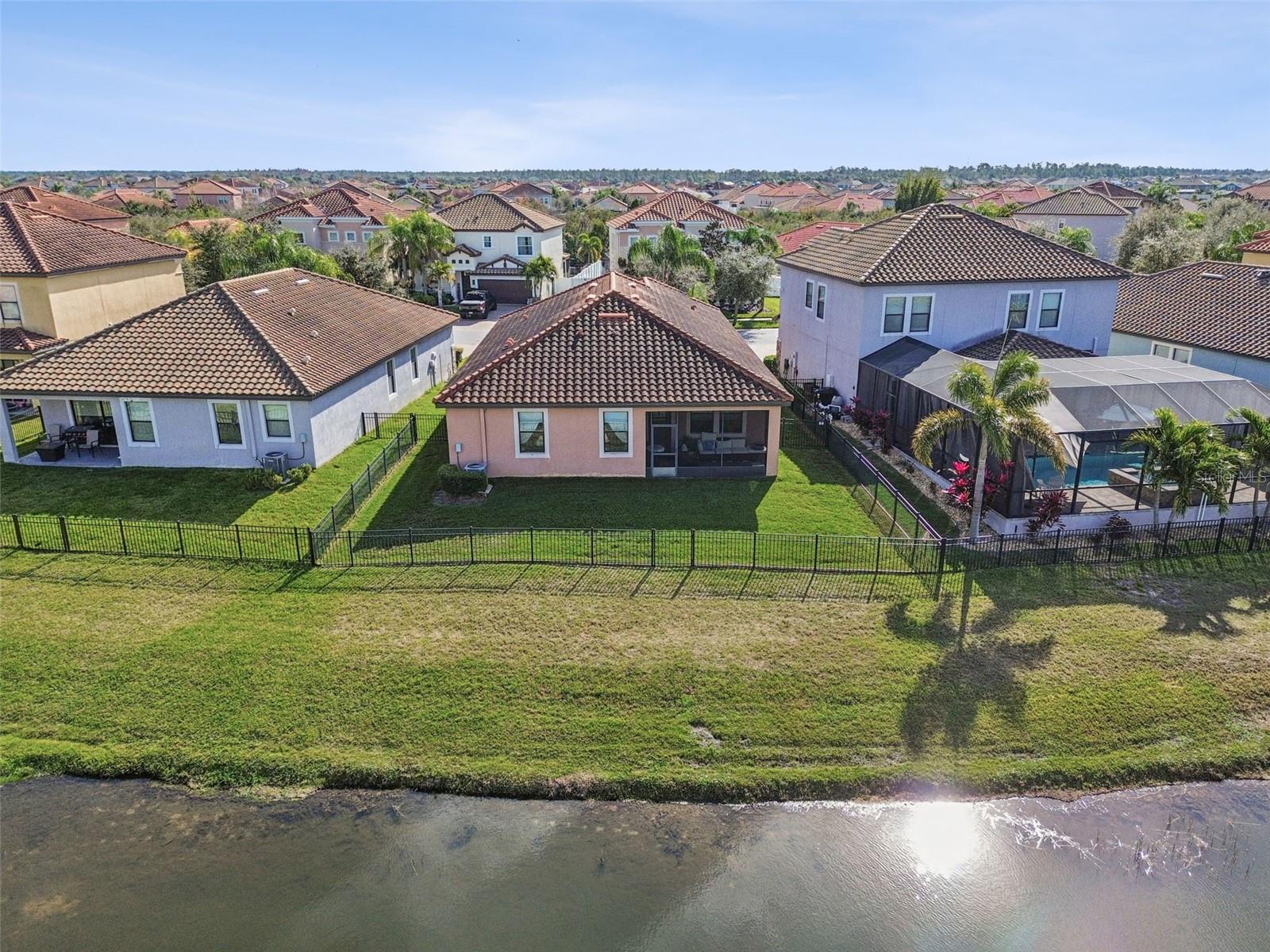 Image 46 of 53 For 13122 Green Violet Drive