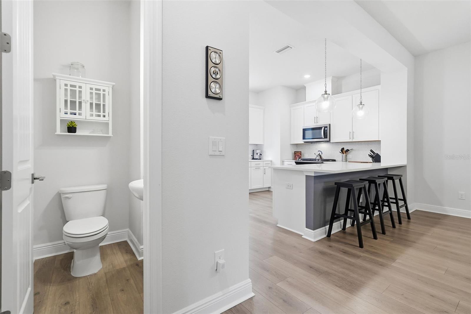 Image 18 of 45 For 262 8th Street N