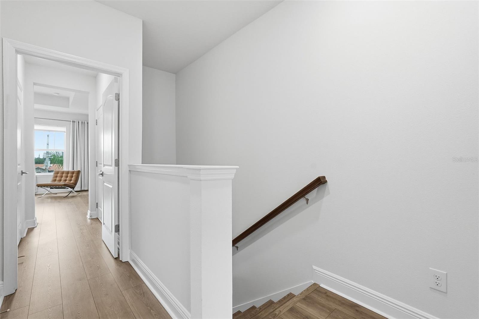 Image 21 of 45 For 262 8th Street N