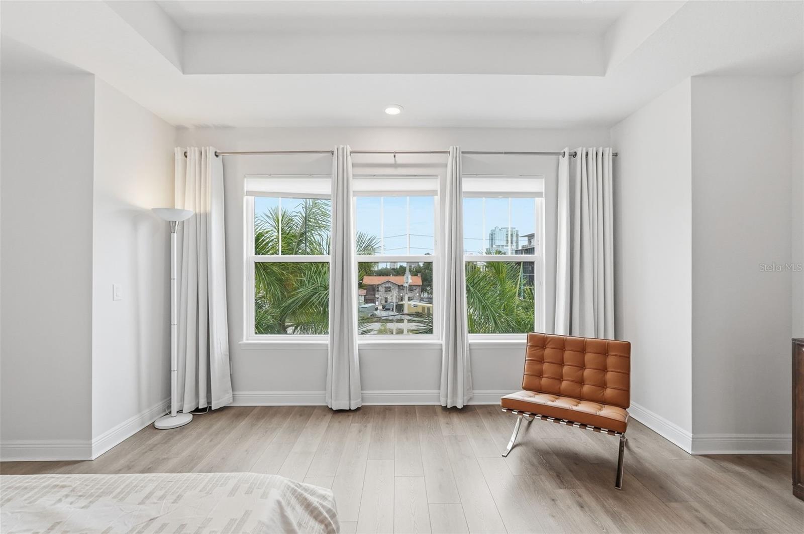 Image 24 of 45 For 262 8th Street N