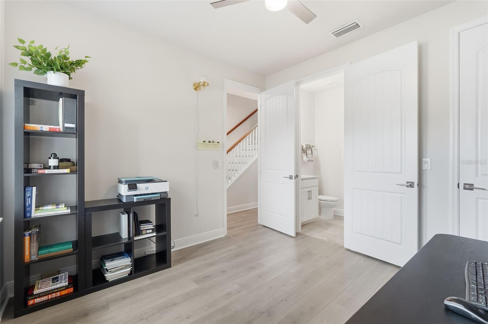 Image 36 of 45 For 262 8th Street N