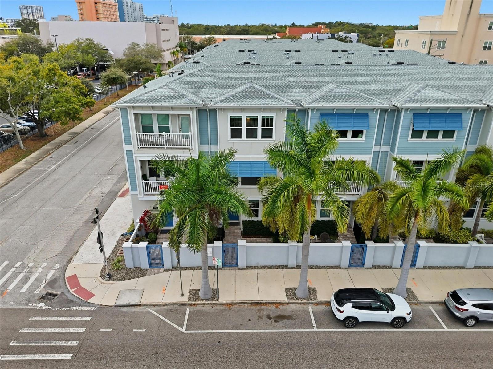 Image 39 of 45 For 262 8th Street N