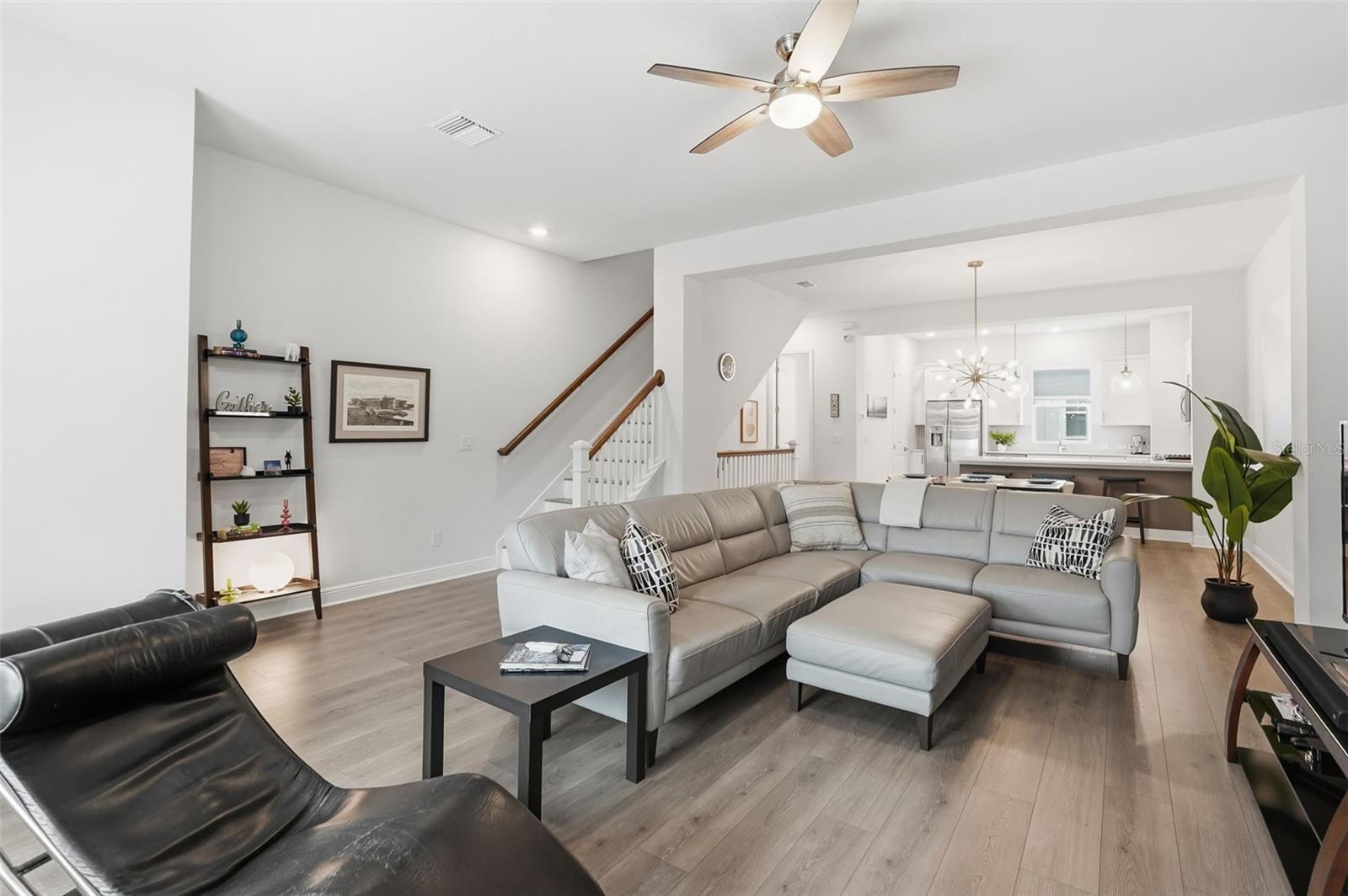 Image 8 of 45 For 262 8th Street N