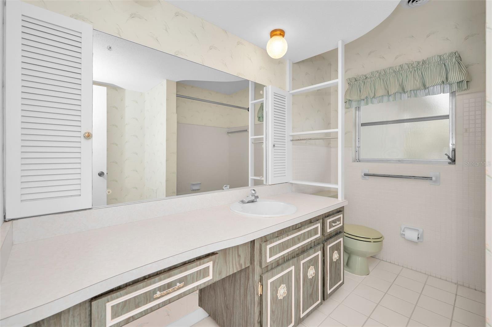 Image 19 of 27 For 12045 68th Terrace