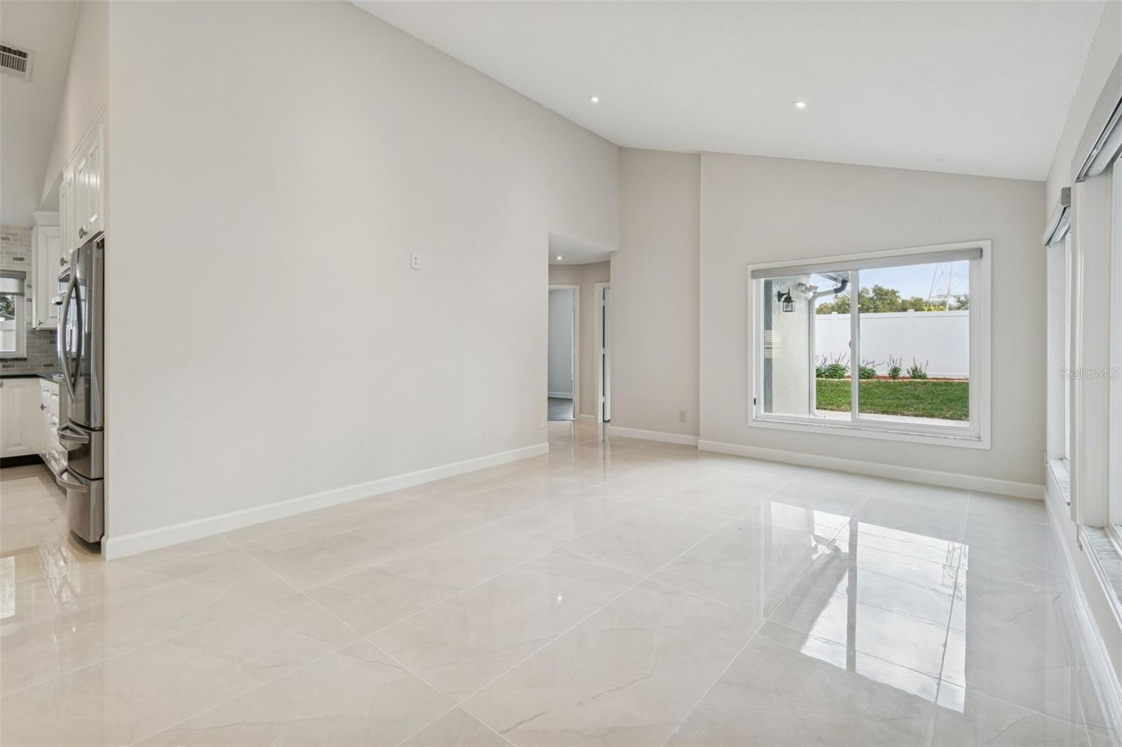 Image 11 of 62 For 15905 Wainwright Court