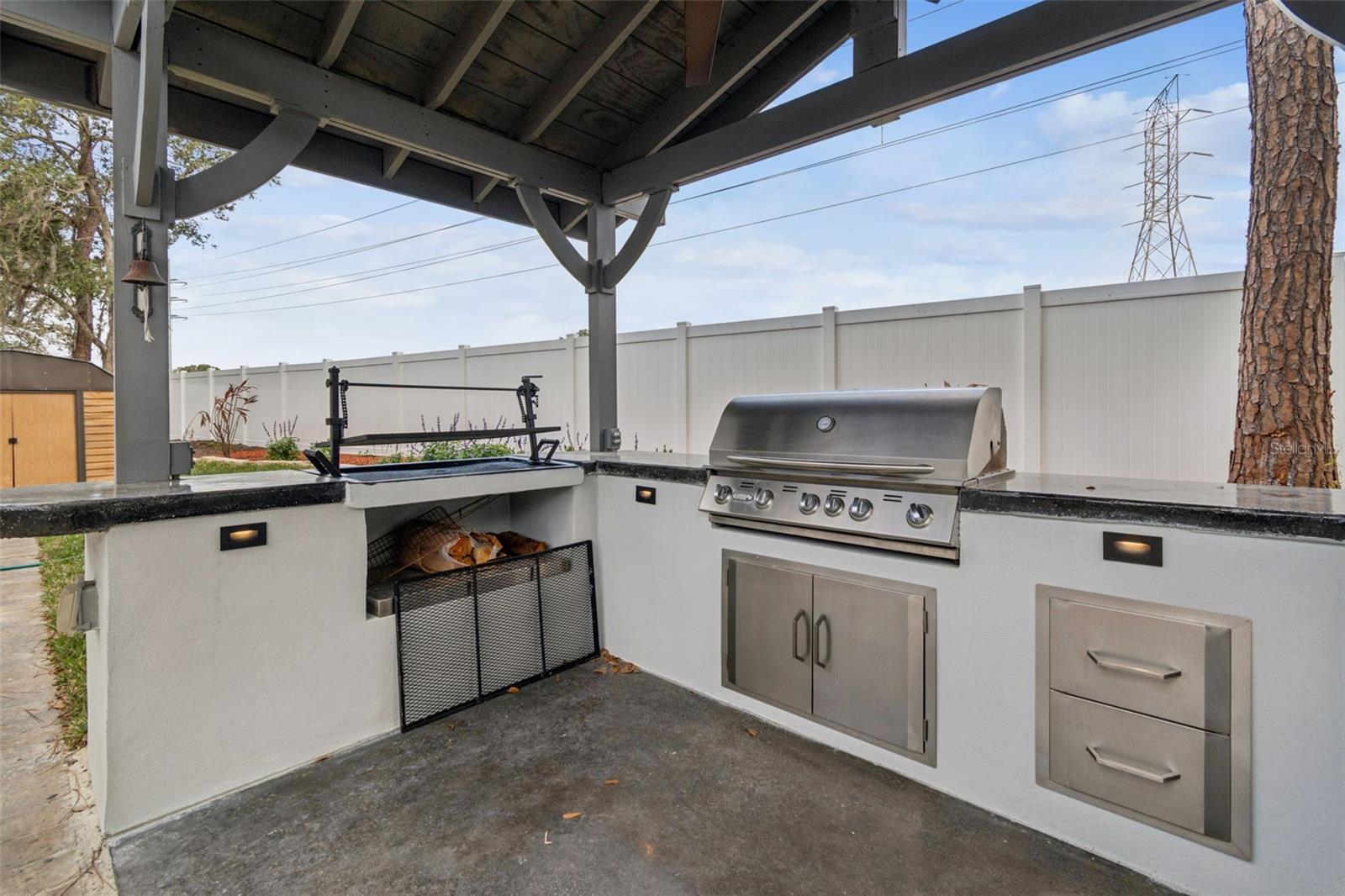 Image 37 of 62 For 15905 Wainwright Court