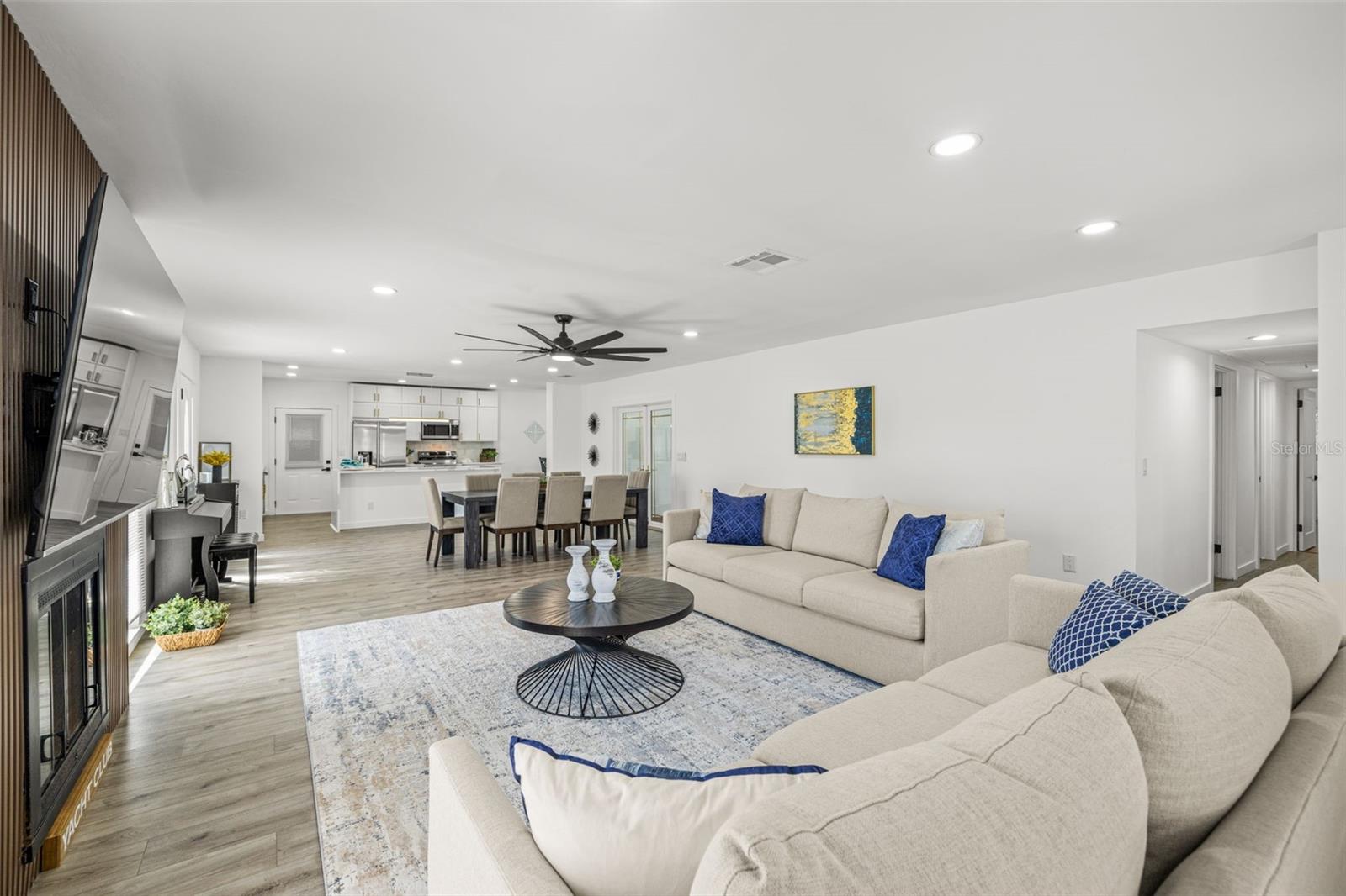 Image 10 of 39 For 429 88th Avenue