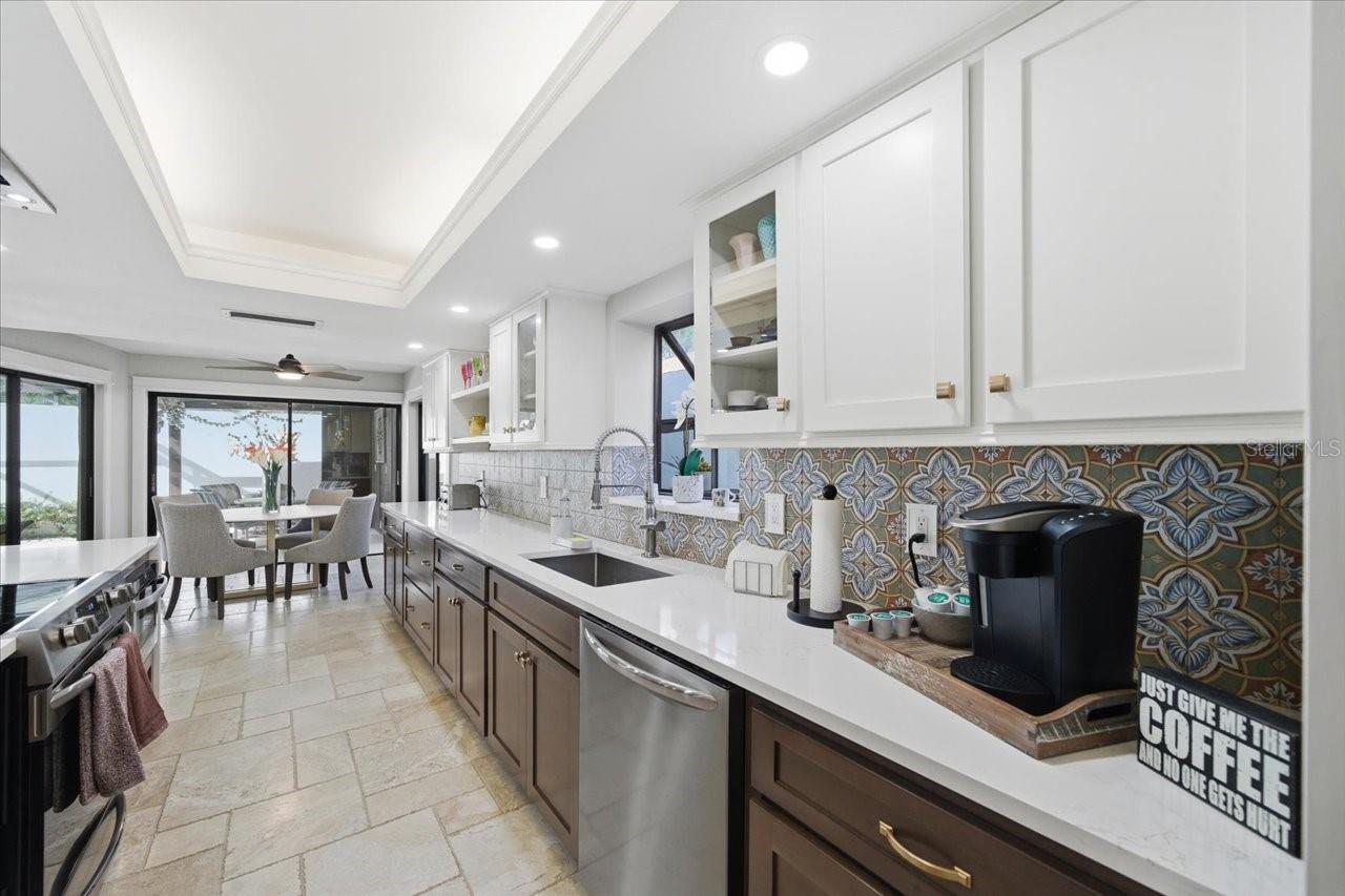 Image 19 of 50 For 13608 Avista Drive