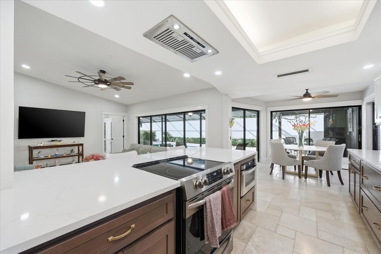 Image 20 of 50 For 13608 Avista Drive