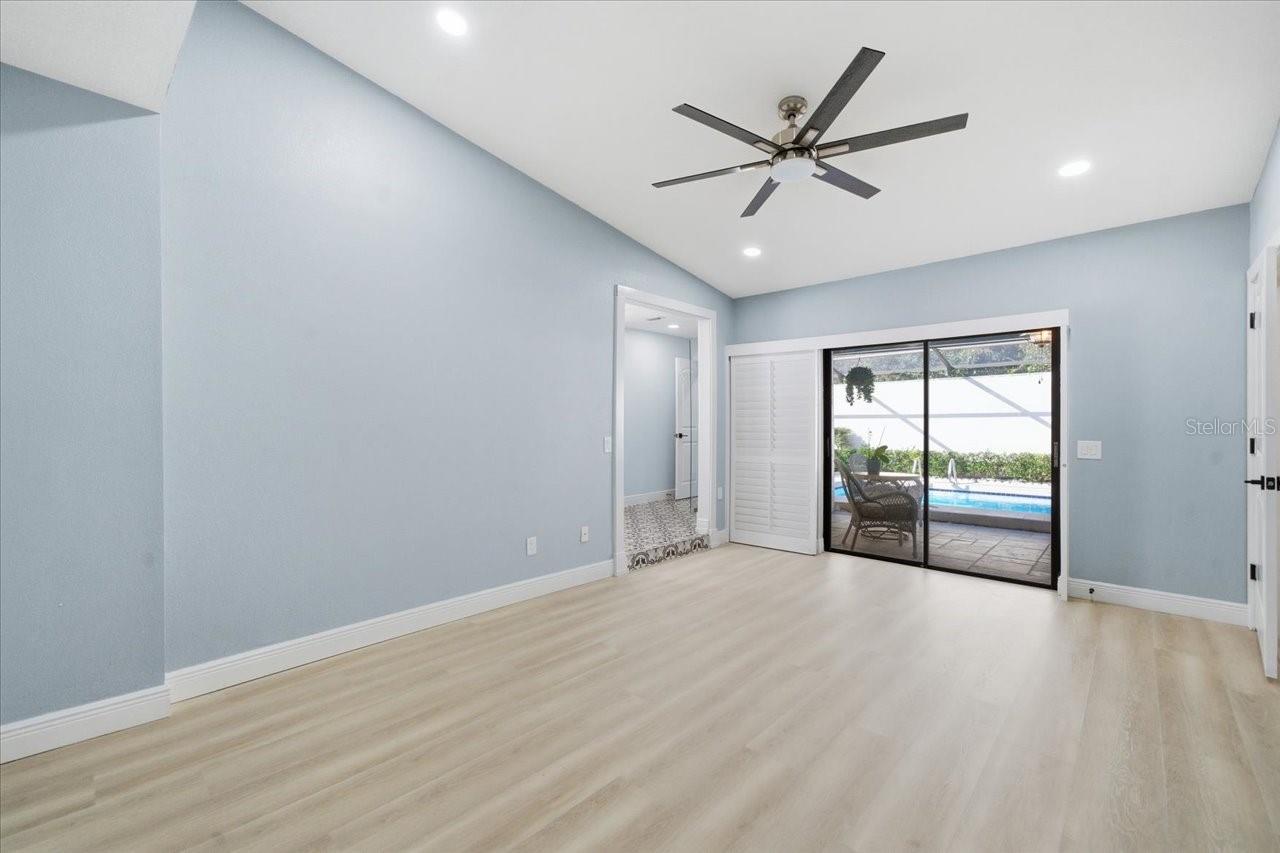 Image 23 of 50 For 13608 Avista Drive