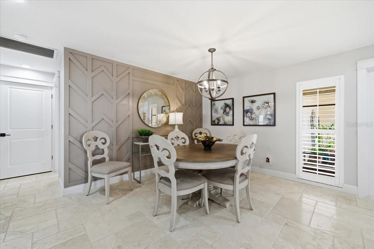 Image 6 of 50 For 13608 Avista Drive