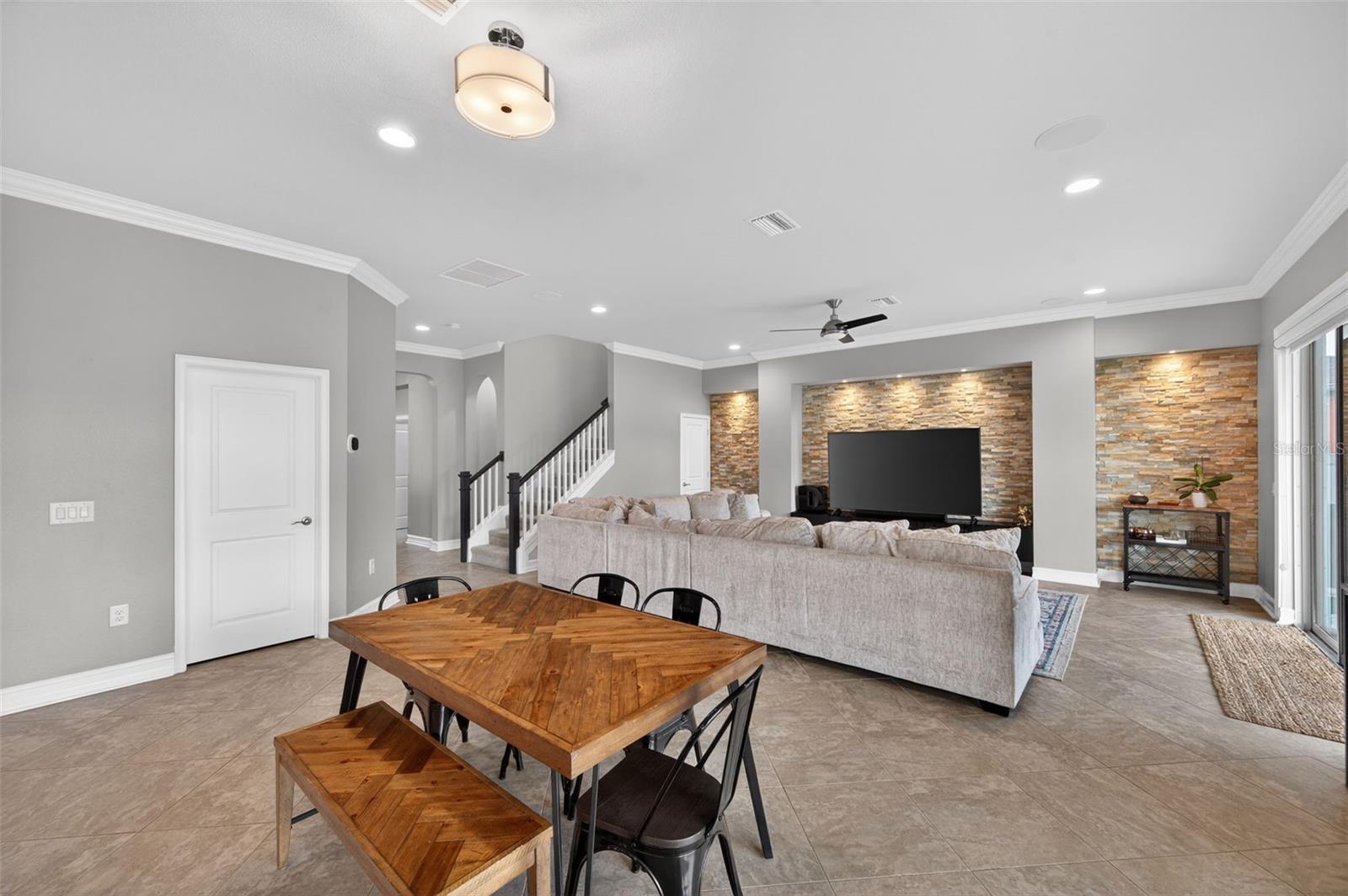 Image 16 of 95 For 4020 Empoli Court