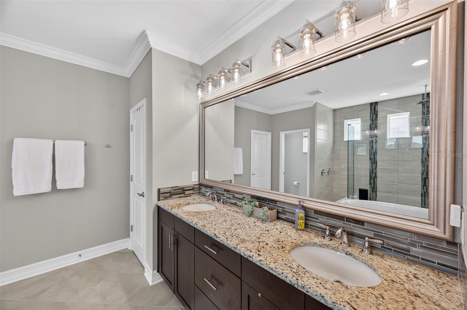 Image 30 of 95 For 4020 Empoli Court