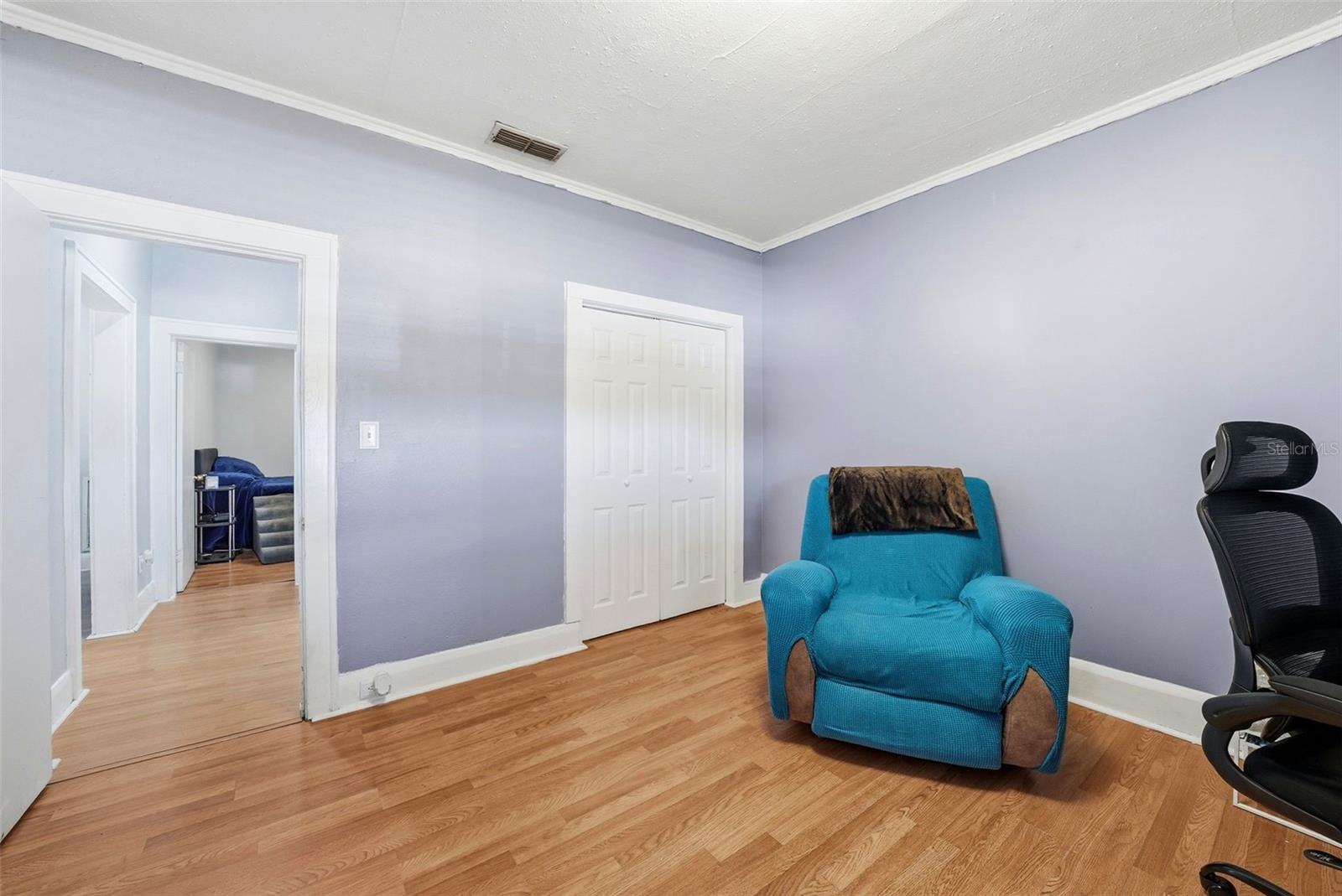 Image 22 of 36 For 2107 Chelsea Street