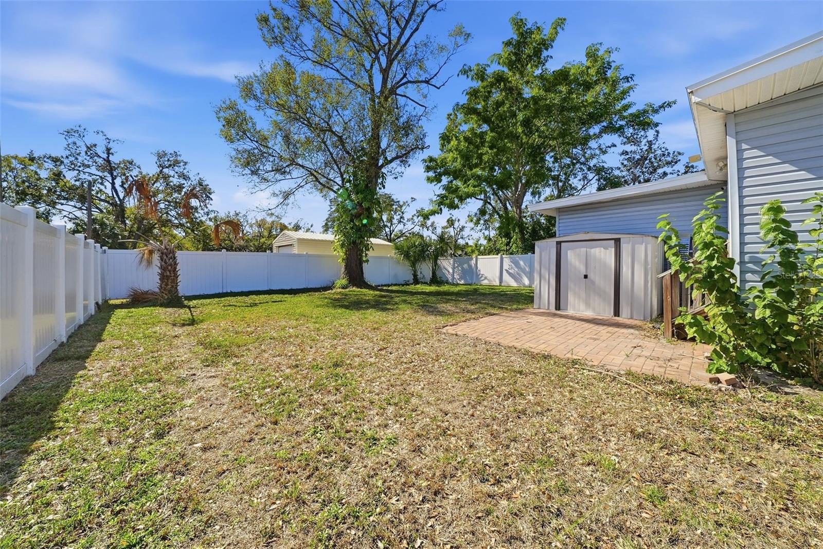 Image 26 of 36 For 2107 Chelsea Street