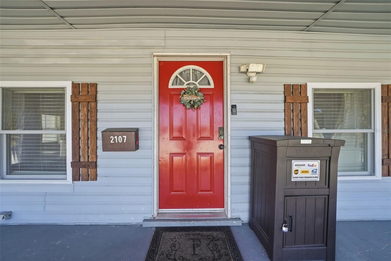 Image 3 of 36 For 2107 Chelsea Street