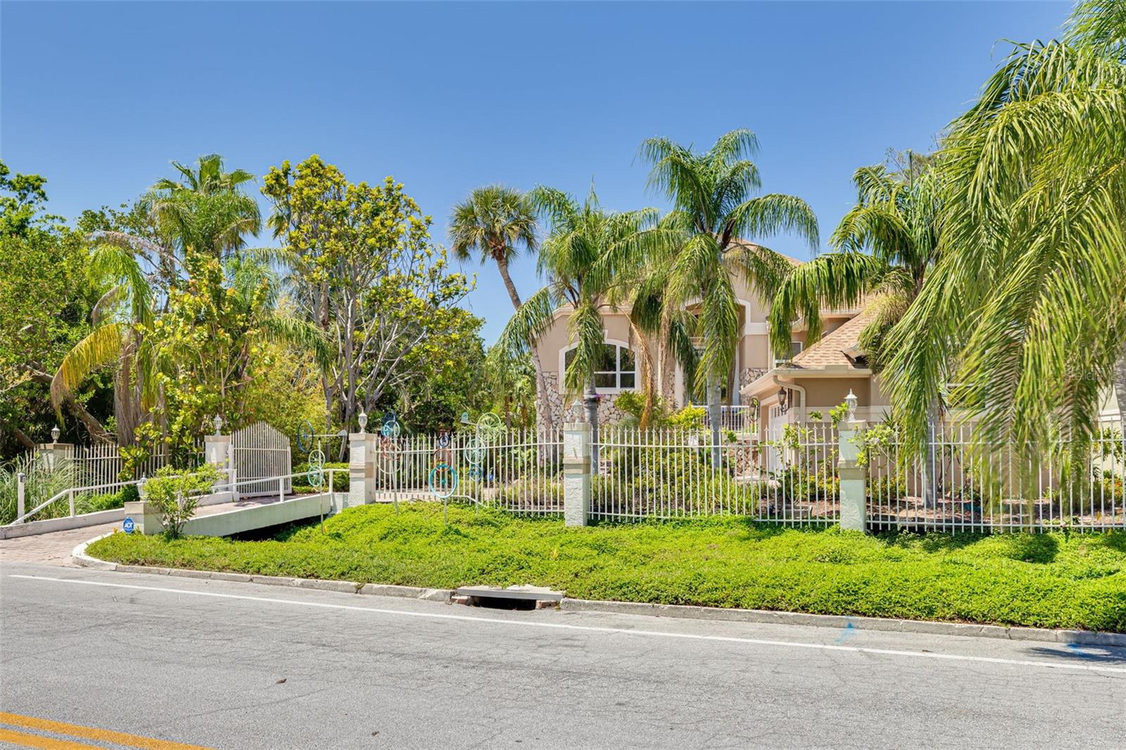 Image 58 of 64 For 2613 59th Street S