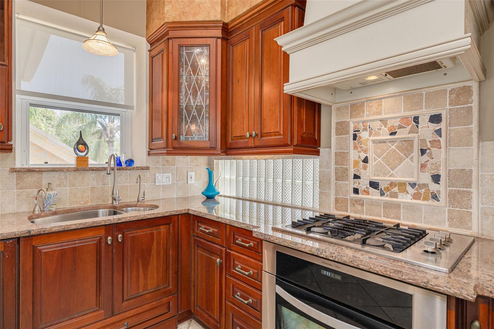 Image 8 of 64 For 2613 59th Street S