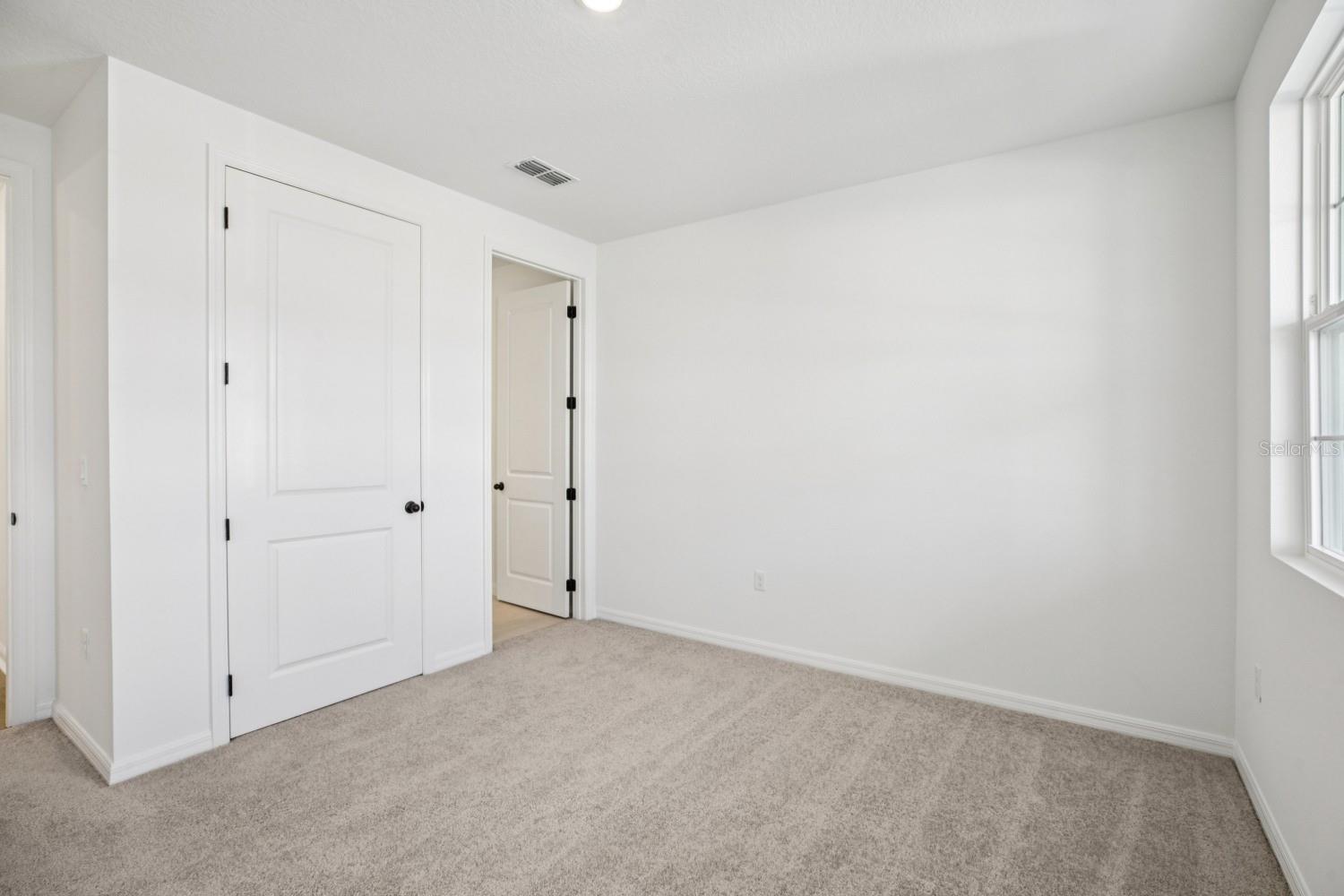 Image 25 of 73 For 22137 Amberbush Court