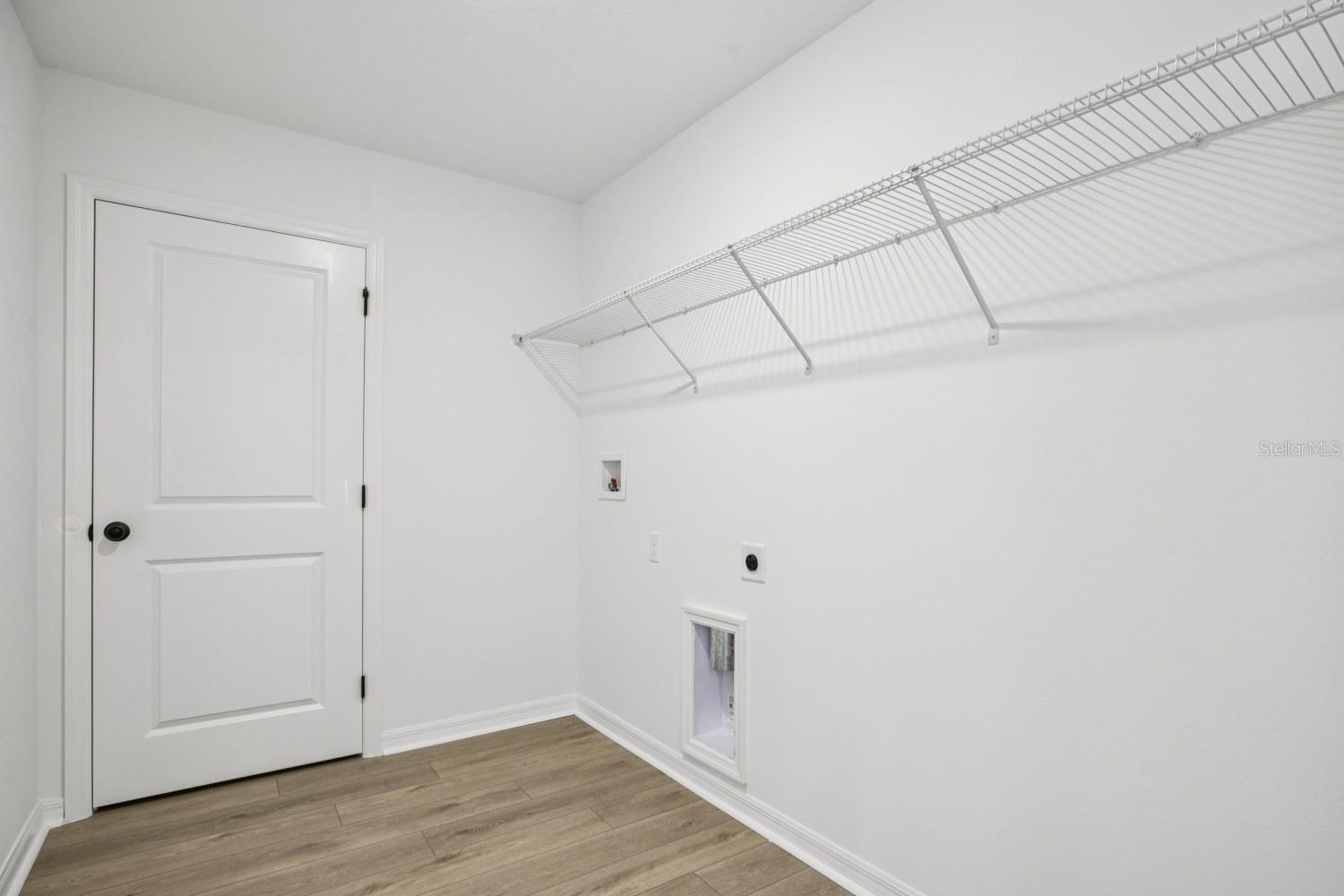 Image 44 of 73 For 22137 Amberbush Court